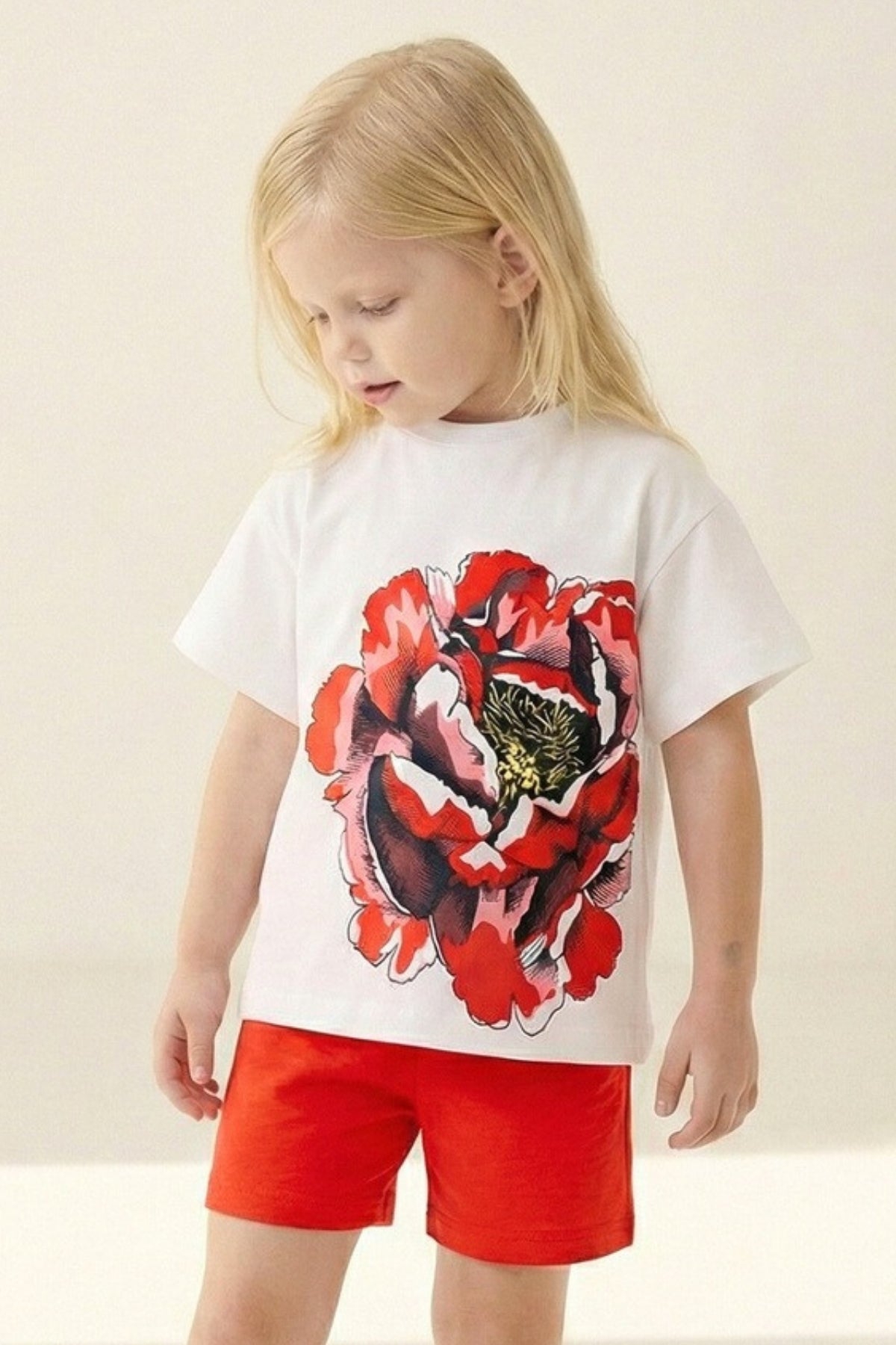 Kiz Çocuk Gül Baskili Tshirt