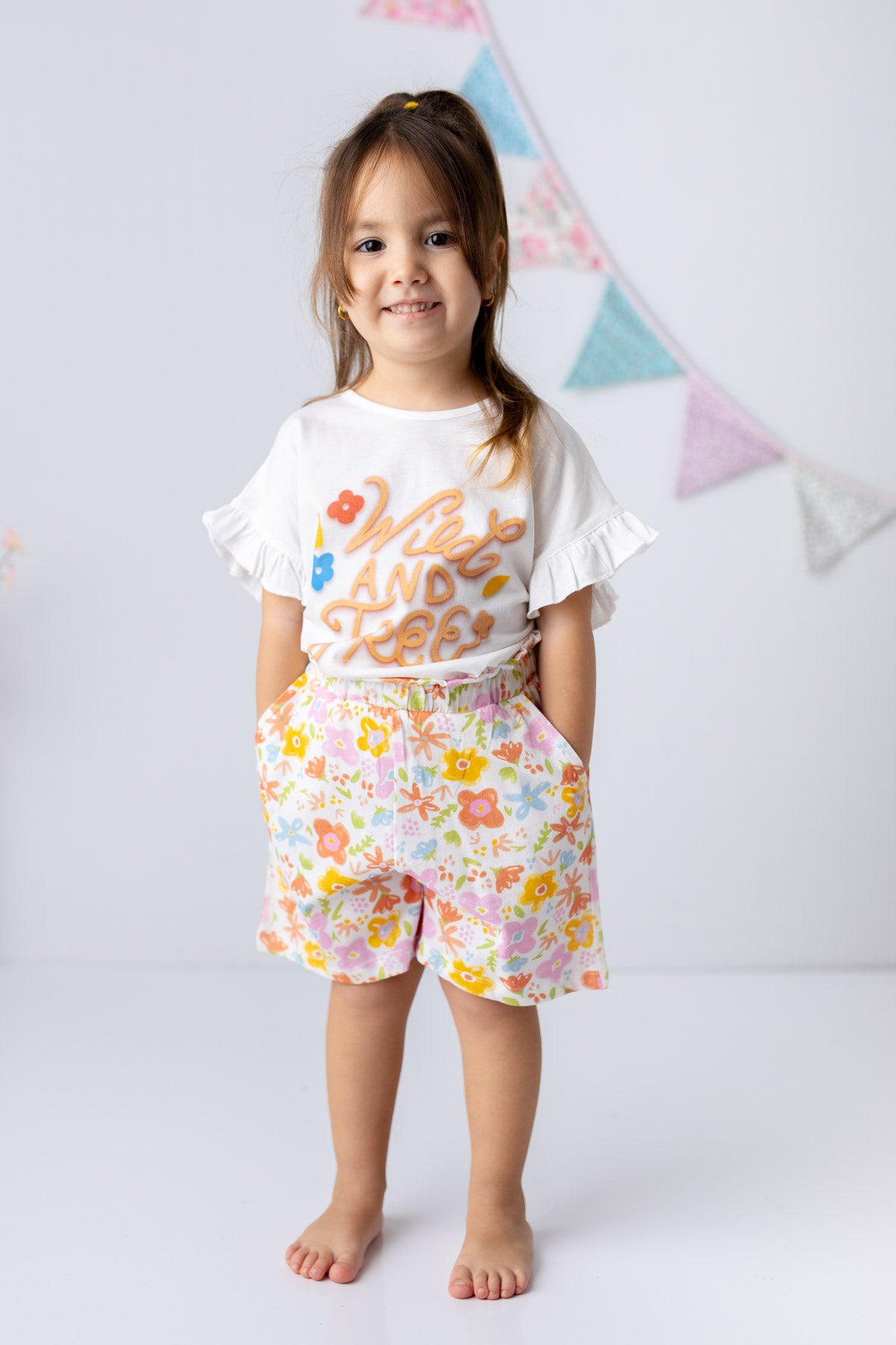 Kiz Çocuk Desenli Sort ve T-shirt Takim