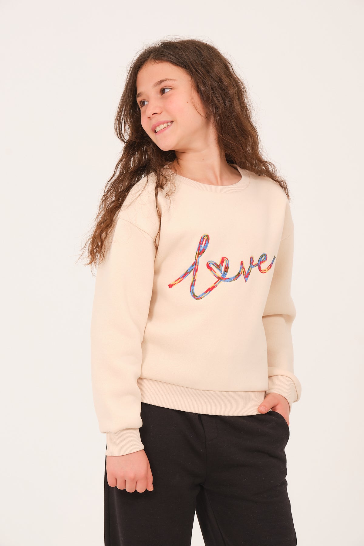 Genç Kız Çocuk Nakış Detaylı Sweatshirt