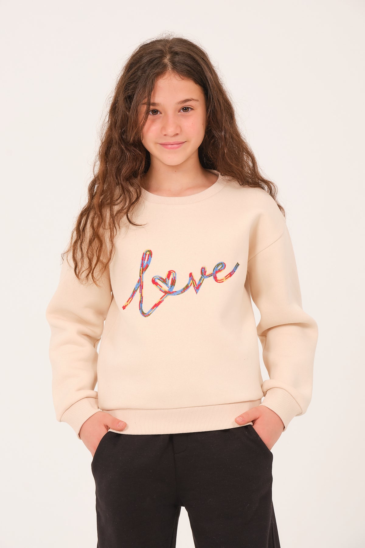 Genç Kız Çocuk Nakış Detaylı Sweatshirt