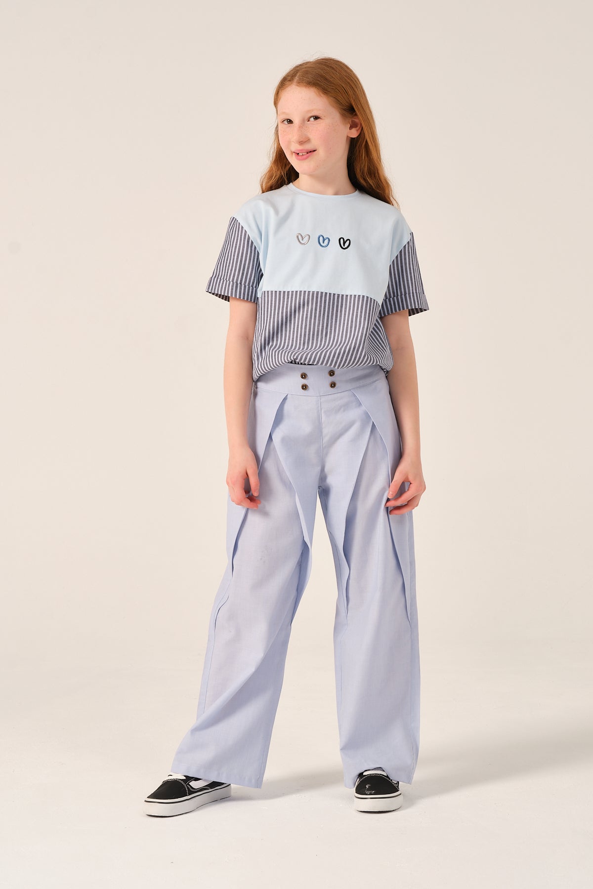 GENC KIZ COCUK KALP NAKISLI GARNILI T-SHIRT
