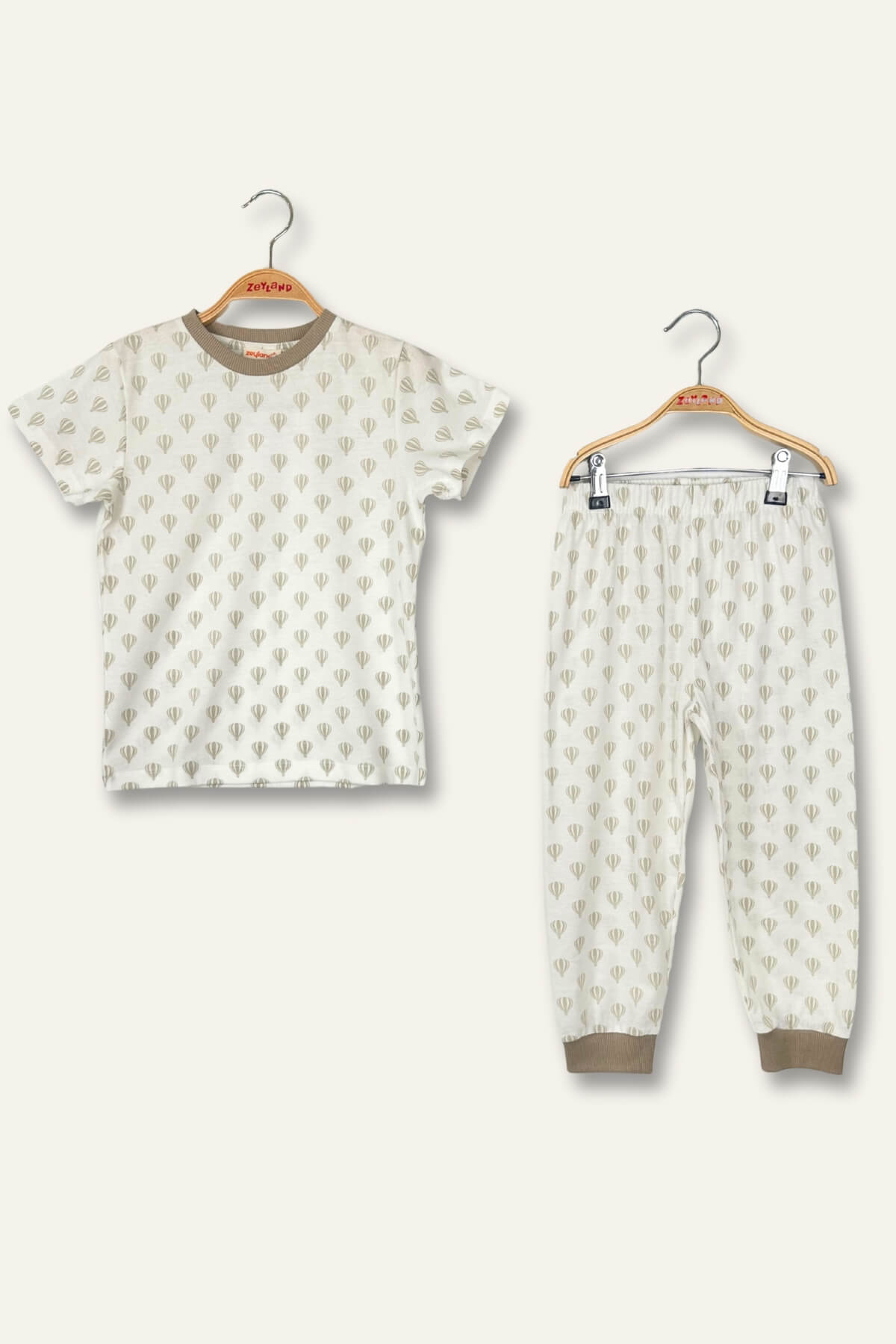 Kiz Erkek Çocuk Balon Baskili Pijama Takimi
