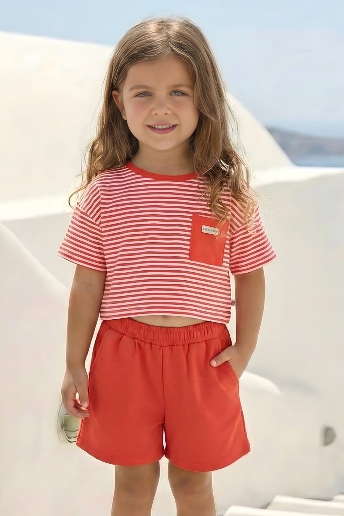 Kız Çocuk Çizgili Çep Detaylı Crop T-Shirt
