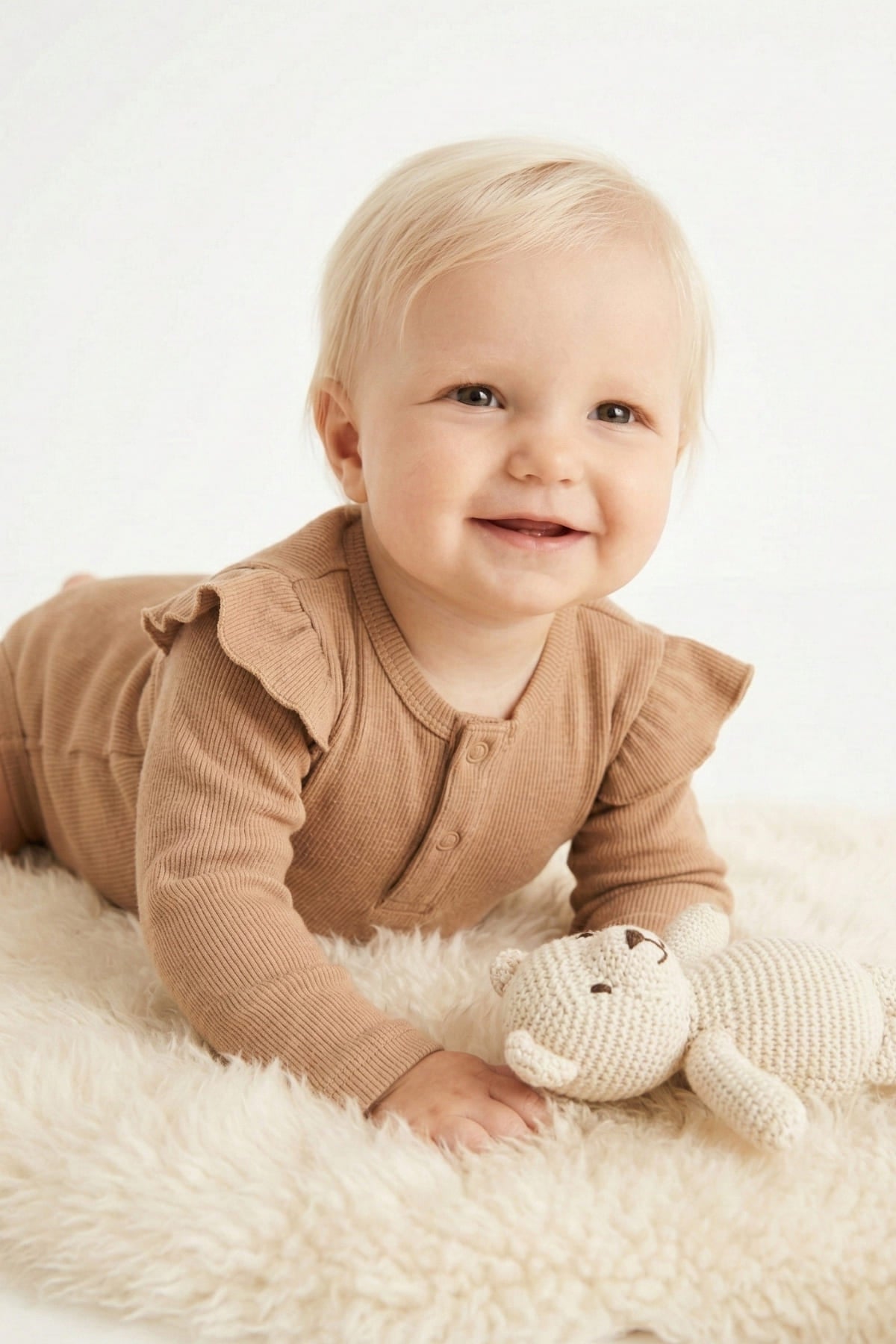 Kız Bebek Omuzdan Fırfırlı Body