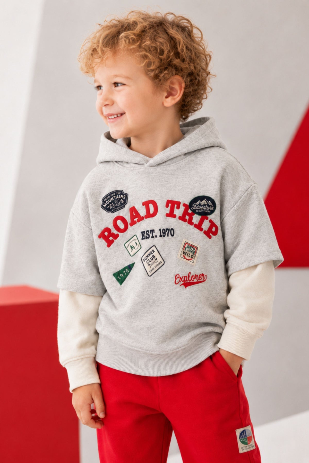 Erkek Çocuk İki Renkli Kapşonlu Sweatshirt