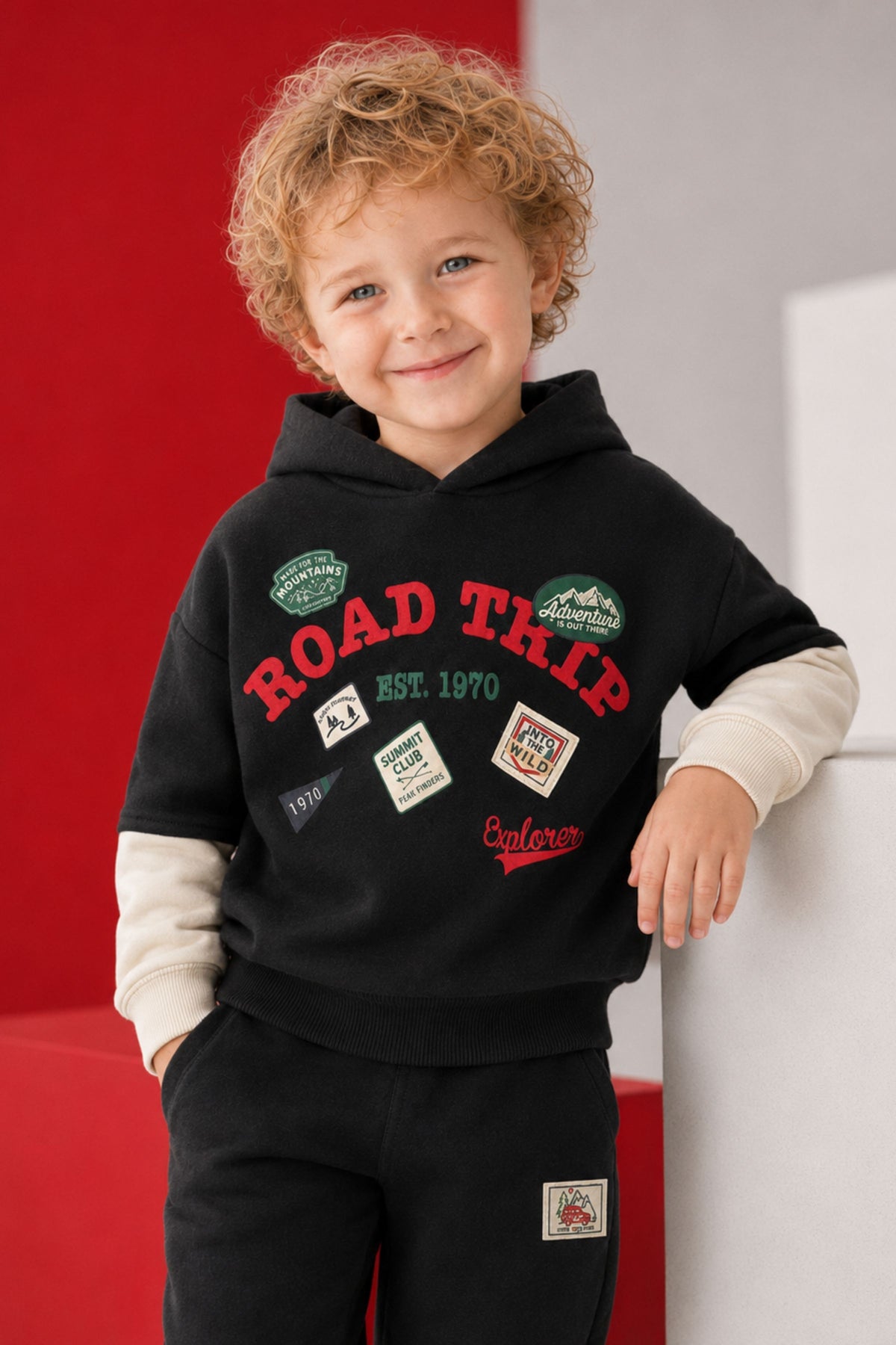 Erkek Çocuk İki Renkli Kapşonlu Sweatshirt