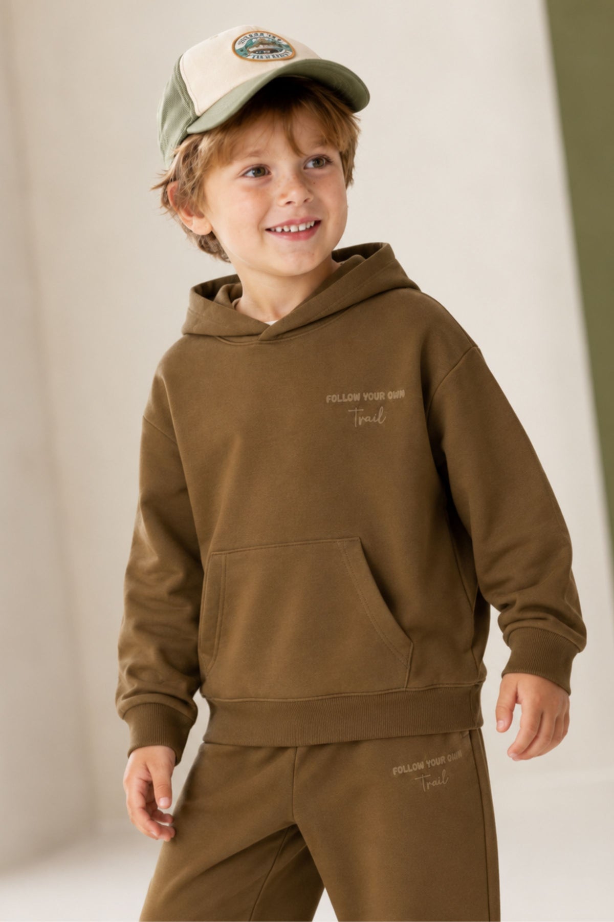 Erkek Çocuk Kapşonlu Baskılı Sweatshirt