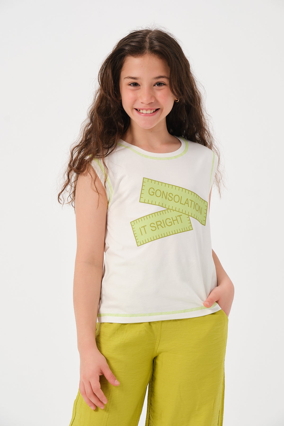 GENC KIZ COCUK BASKILI KOLSUZ T-SHIRT