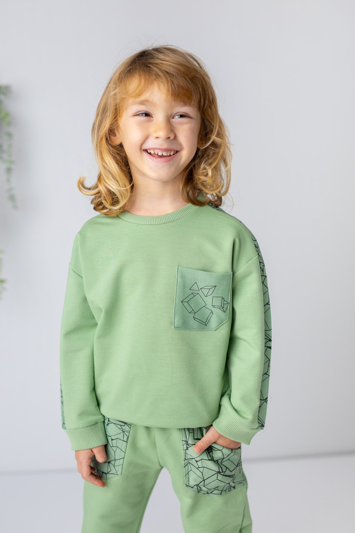 Erkek Çocuk Cep Detayli Sweatshirt
