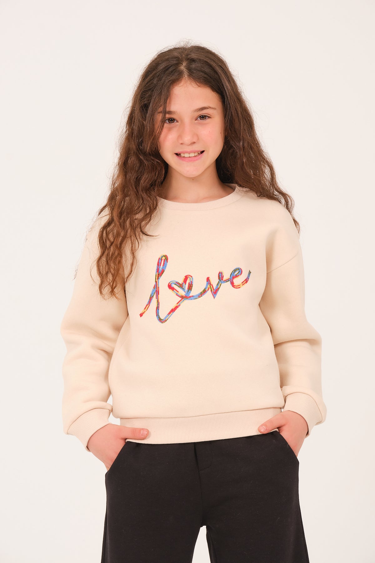 Genç Kız Çocuk Nakış Detaylı Sweatshirt