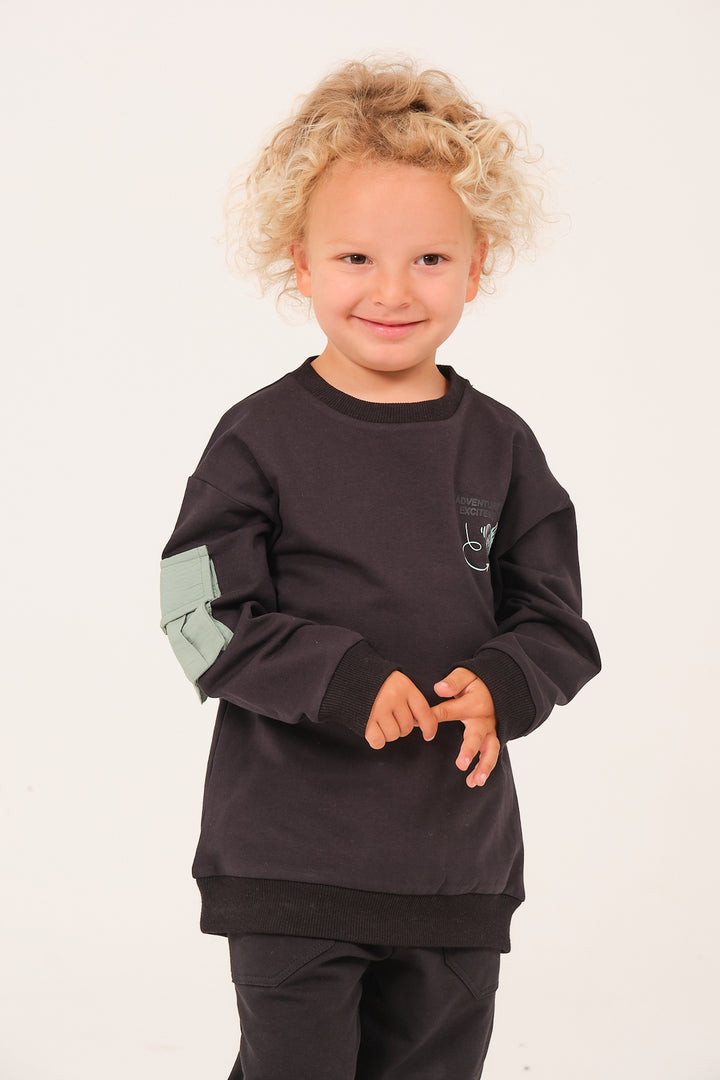 Erkek Çocuk Cep Detaylı Sweatshirt