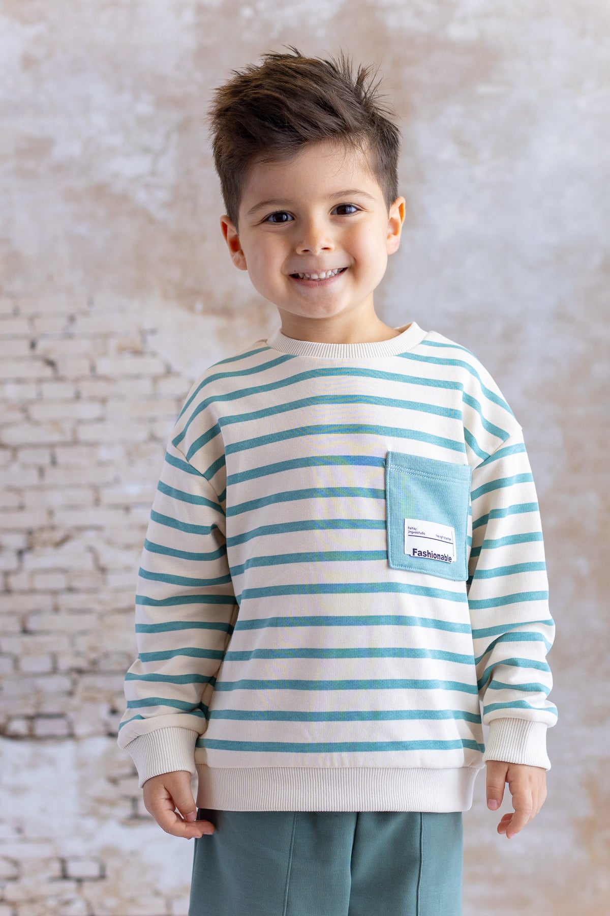 Erkek Çocuk Çizgili Cep Detaylı Sweatshirt