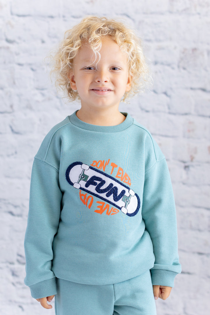 Erkek Çocuk Baskı Nakış Detaylı Sweatshirt