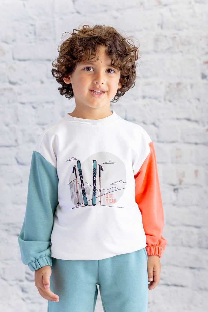 Erkek Çocuk Renkli Baskı Nakış Detaylı Sweatshirt