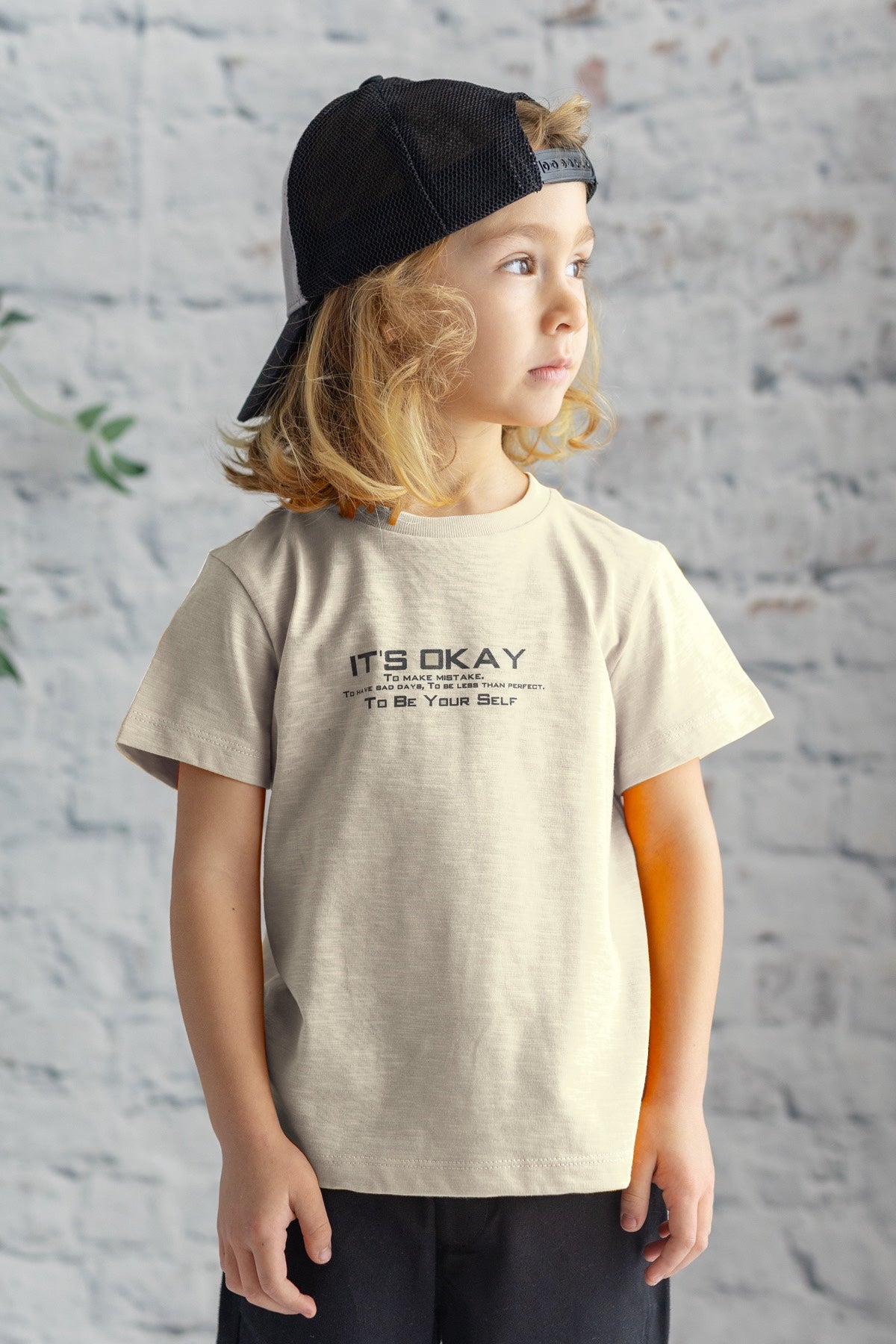 Erkek Çocuk Yazi Baskili Flamli Basic T-shirt