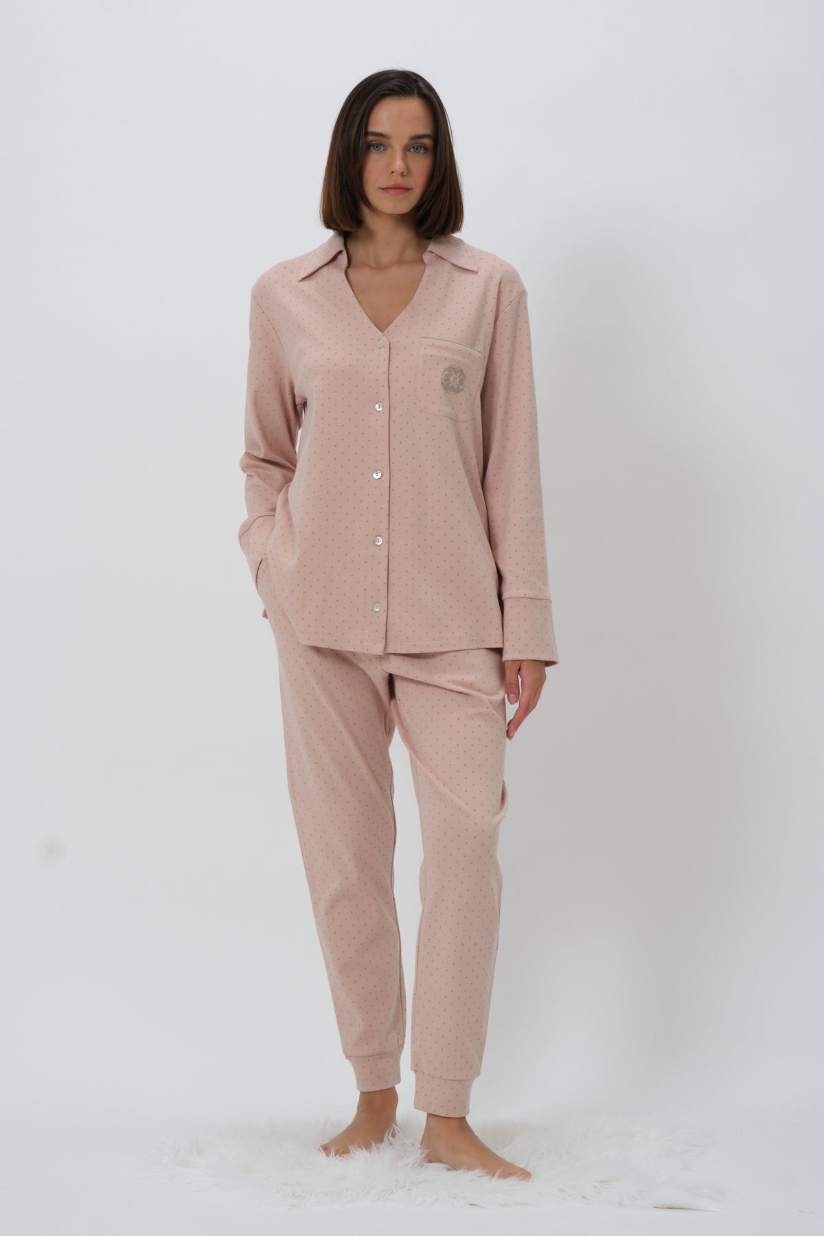 Kadın Puantiyeli V Yaka Pijama Takımı