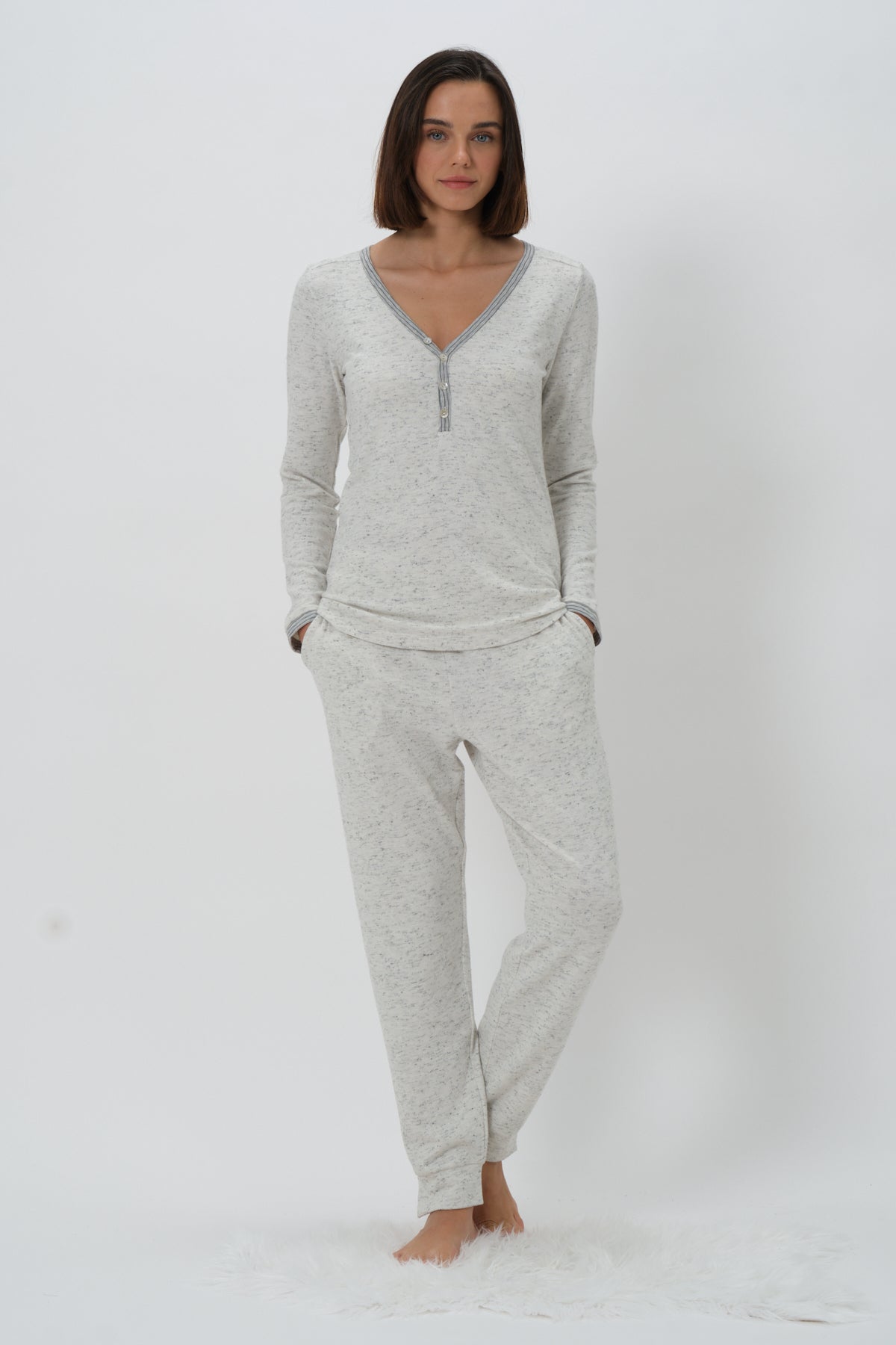 Kadın Biyeli Düğmeli Pijama Takımı
